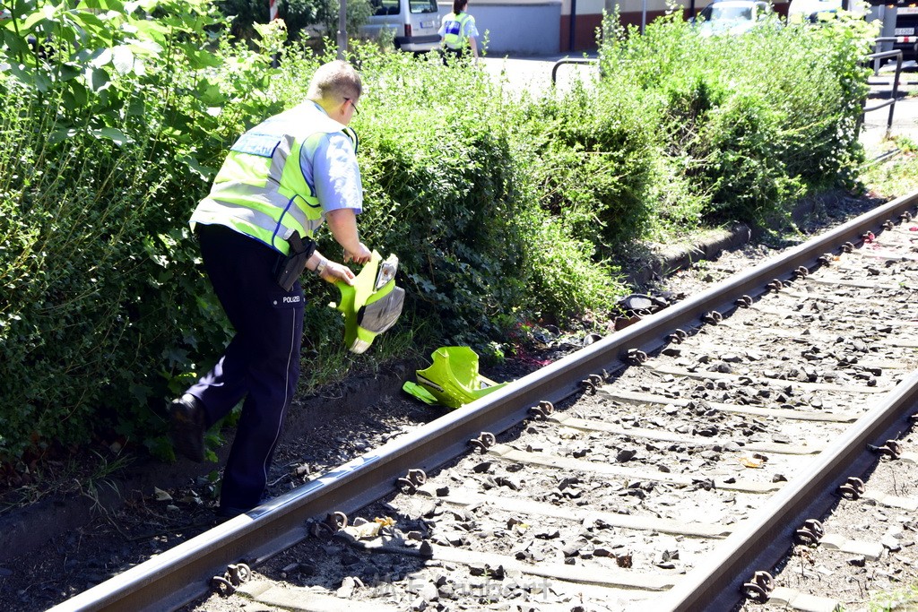 VU Roller KVB Bahn Koeln Luxemburgerstr Neuenhoefer Allee P143.JPG - Miklos Laubert